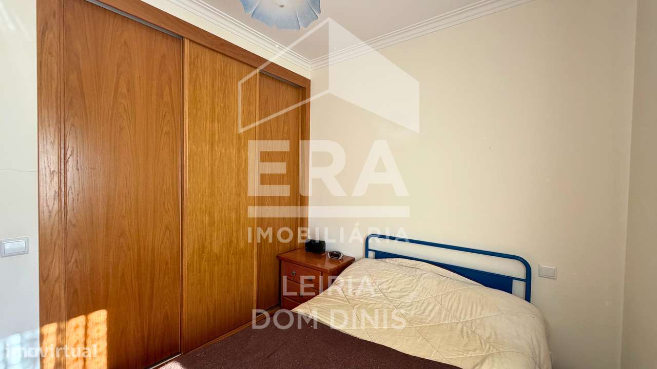 Moradia T4 localizada na zona de Lourais, Leiria-19