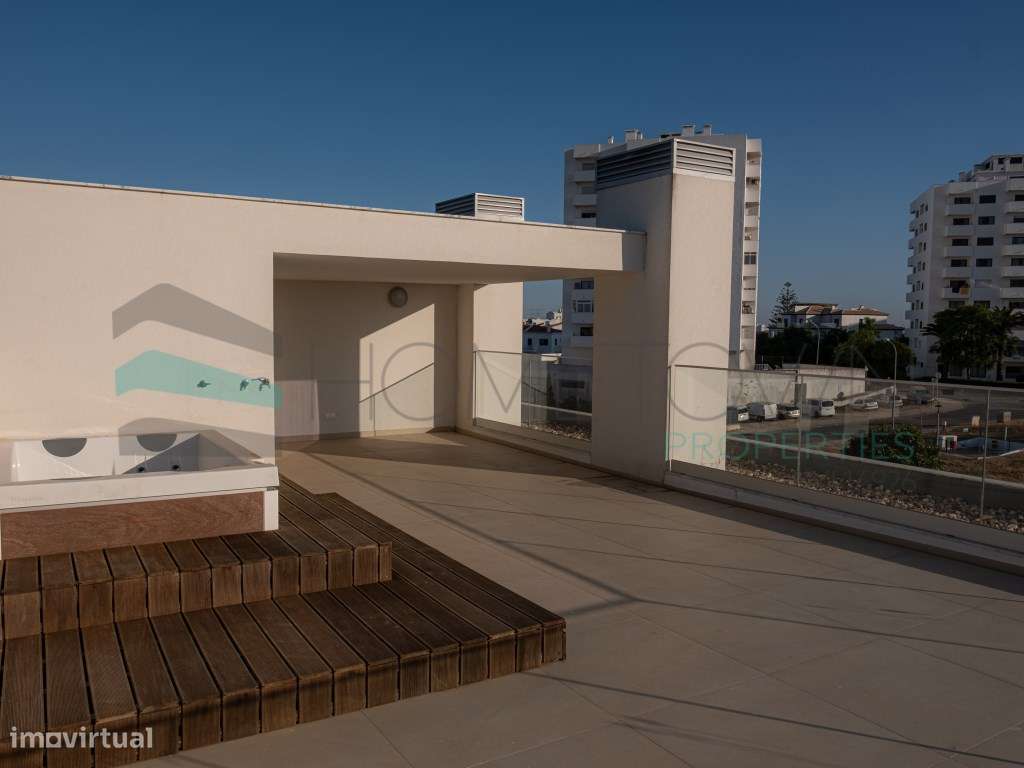 Magnífica Penthouse T3 com RoofTop - Albufeira Green-33