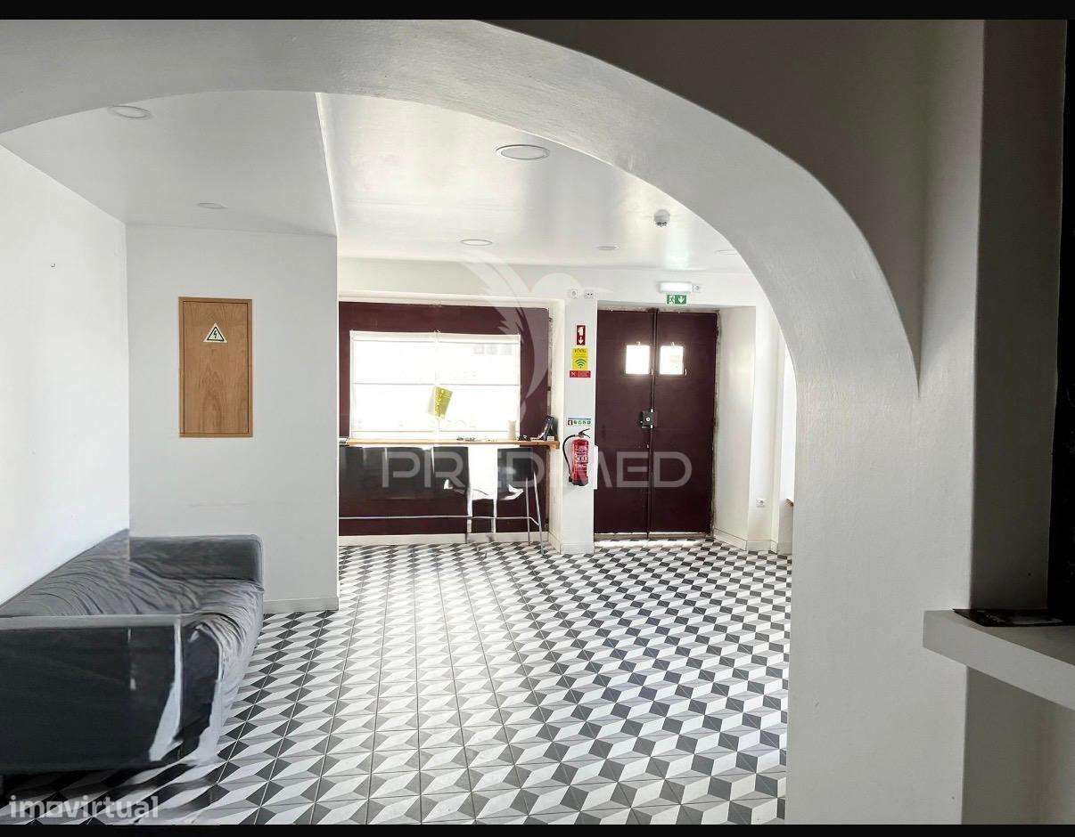 Loja comercial na zona ribeirinha de Constância com elevado potencial - Grande imagem: 4/8