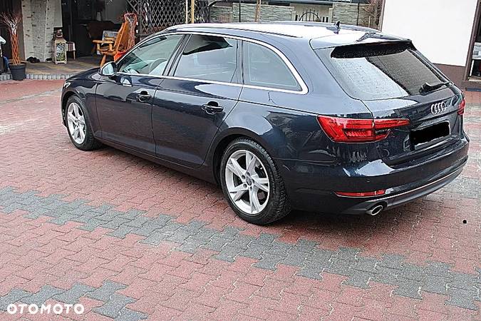 Audi A4 Avant 2.0 TDI ultra S tronic - 7