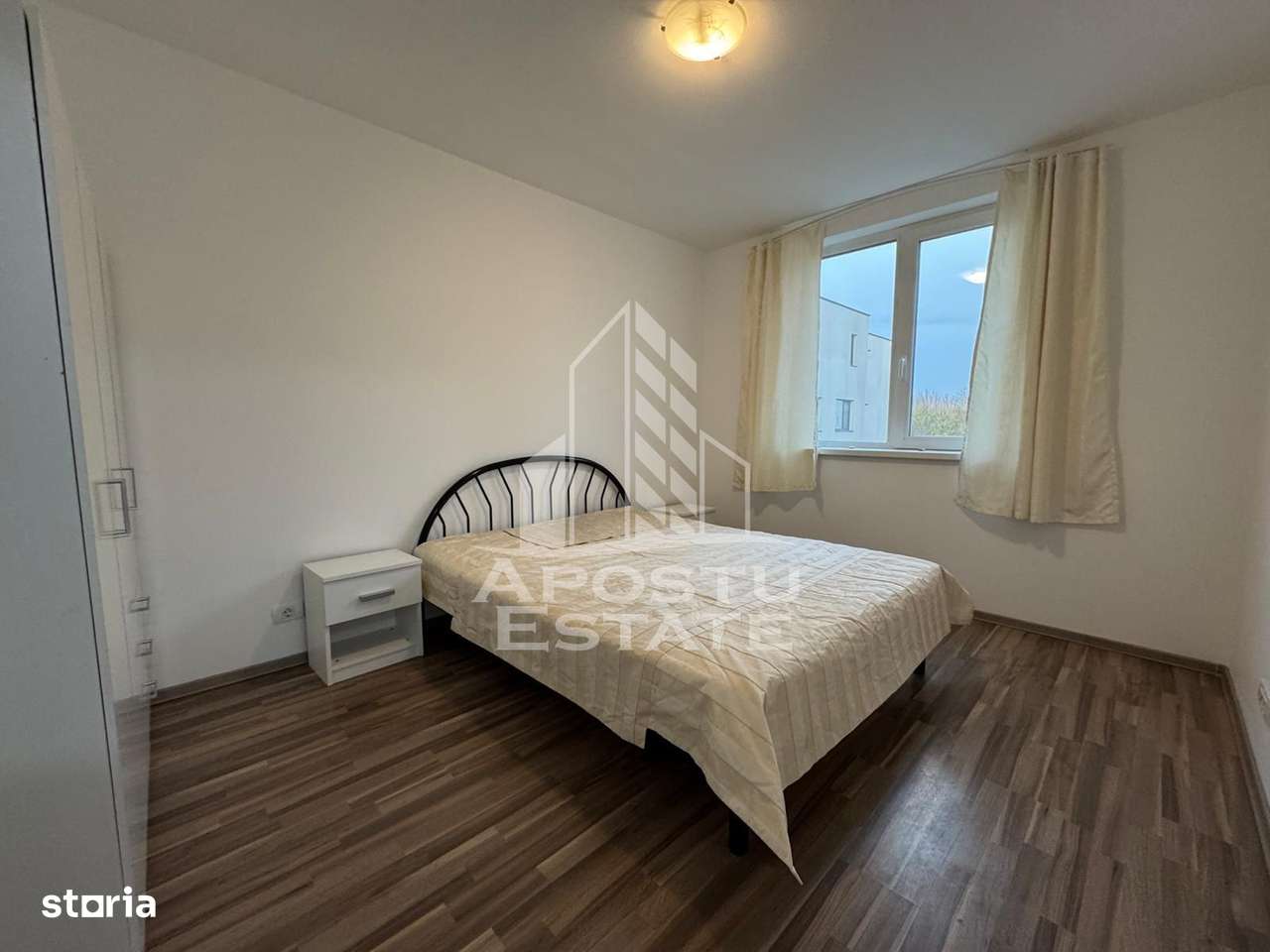 Apartament doua camere, centrala proprie, loc de parcare, Dumbravita - Imagine principală: 4/8