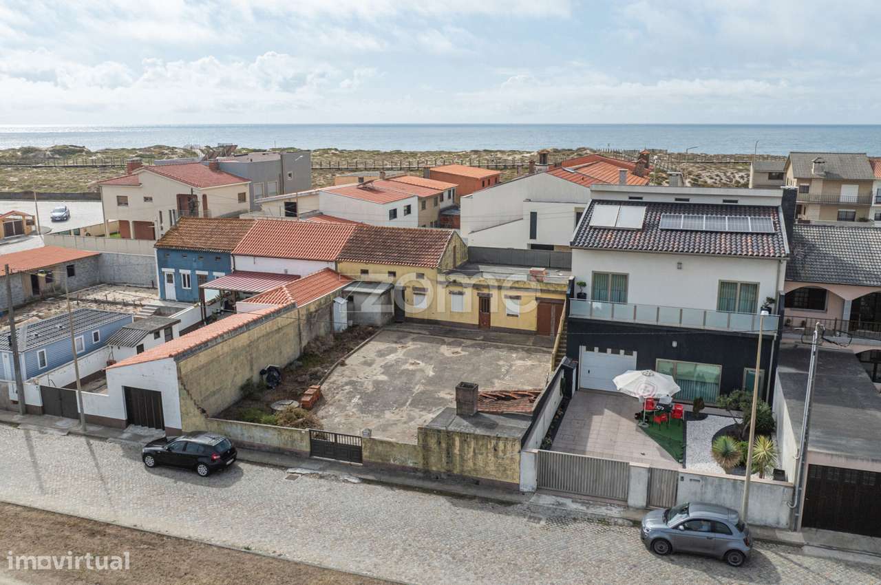 Moradia em Aguçadoura a 3 minutos da Praia.-24