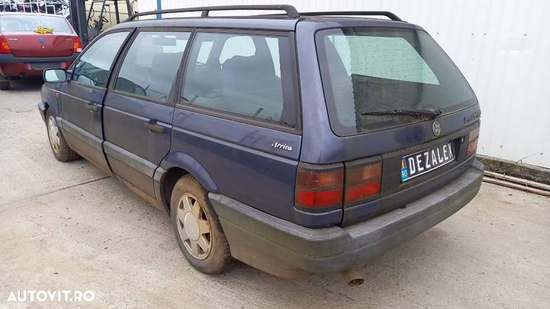 Dezmembrari VOLKSWAGEN PASSAT B3 1.8i - 5