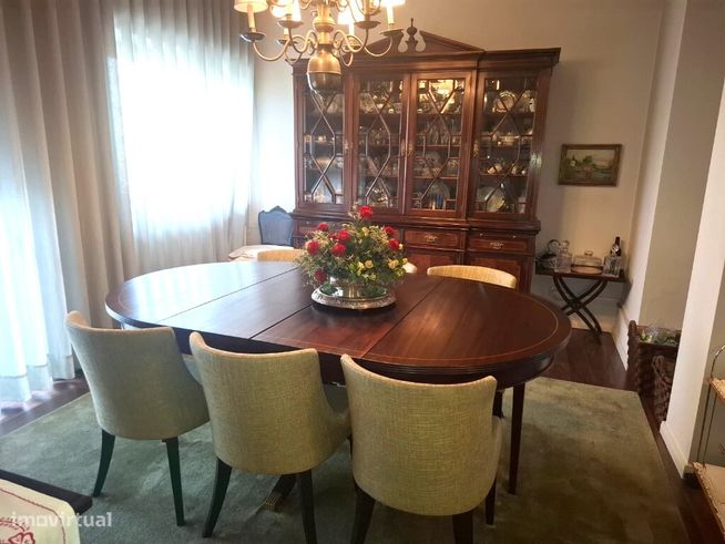Apartamento T4 no Centro da Cidade - Como Novo!-22