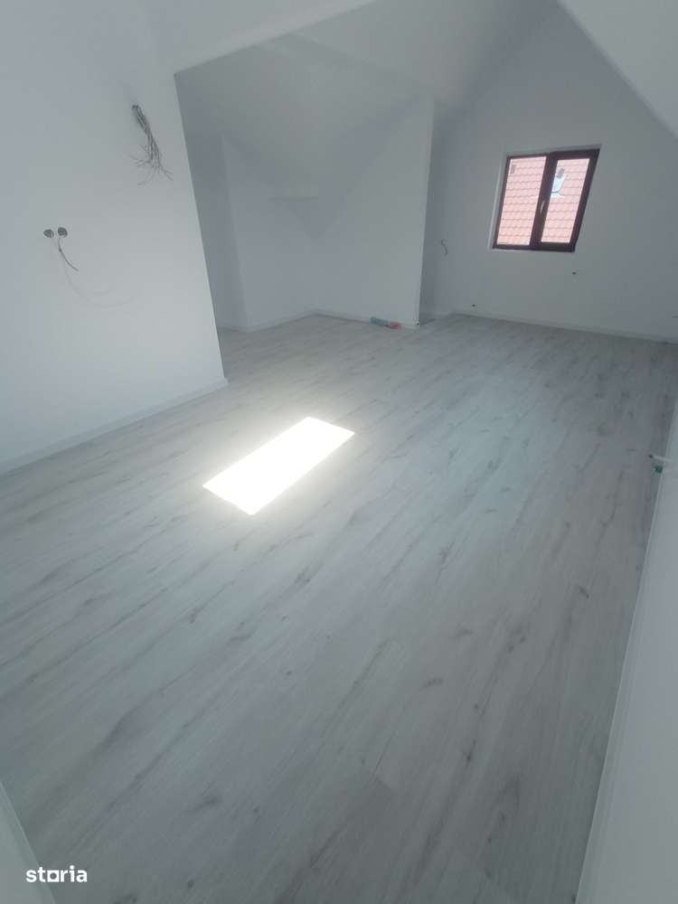 CASE INDIVIDUALE DOMNESTI, 4 CAMERE, INCALZIRE PARDOSEALA, COMISION 0%-9