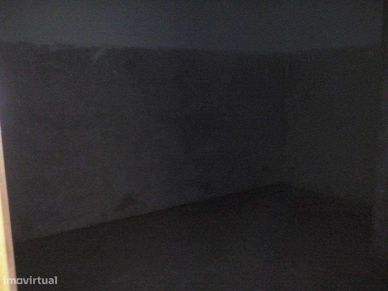 Loja nova com Alvará restauração/Centro da Maia - Grande imagem: 4/13