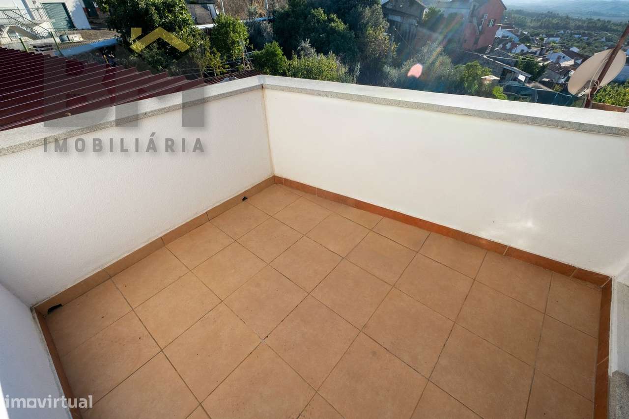 Moradia T2 Venda em Freixial e Juncal do Campo,Castelo Branco-17