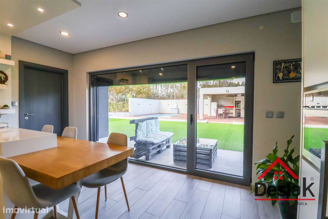 Moradia isolada V4 situada no Sátão - Grande imagem: 5/60