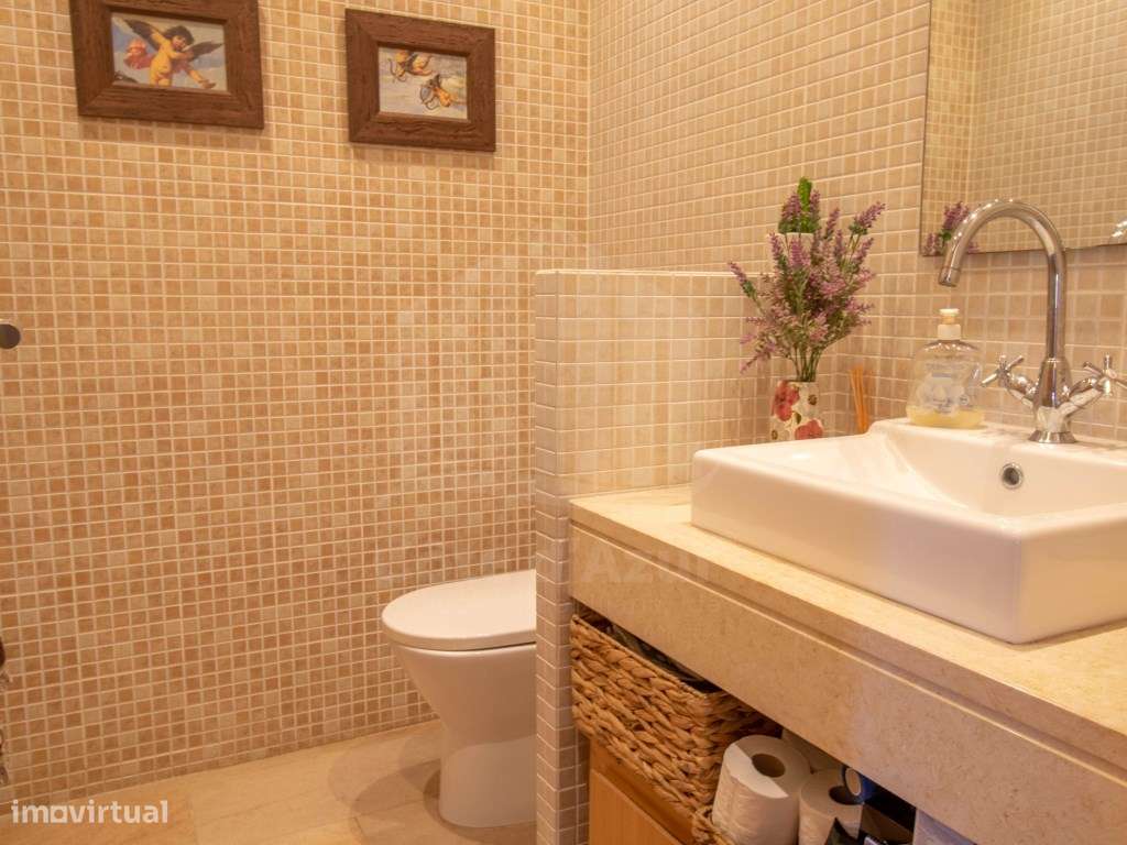 Moradia T3 Remodelada - Venda Nova, Sesimbra-10