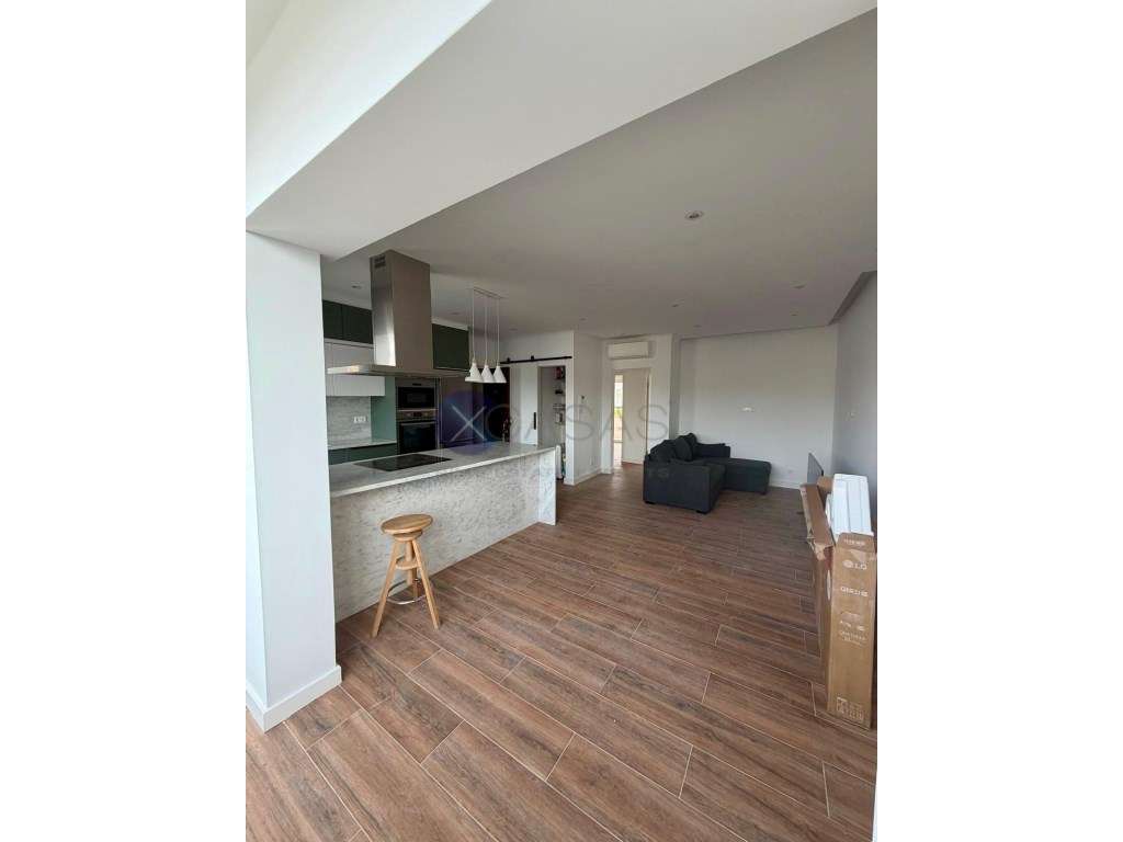 Apartamento remodelado em Alvide totalmente remodelado, a estrear. - Grande imagem: 2/19