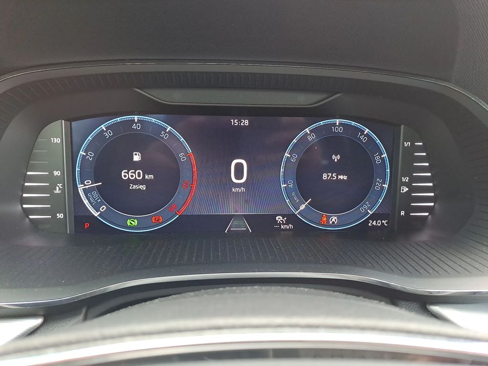 SKODA OCTAVIA Indukcja Grzana szyba Kamera SmartLink ACC DSG Salon PL ASO VAT23%