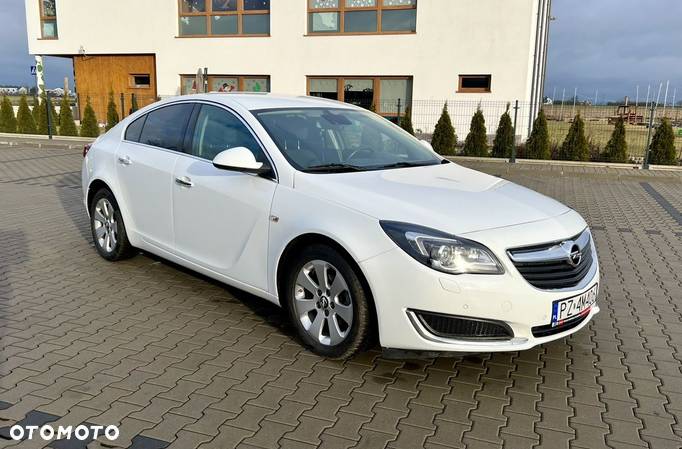 Opel Insignia 1.4 T Cosmo S&S - 3