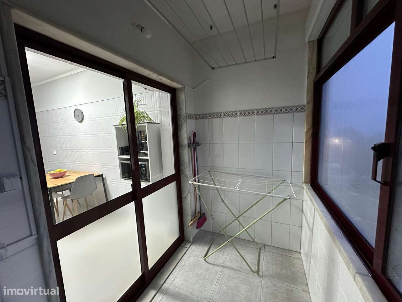 T2 com Varandas, Sotão e Ar Condicionado às Portas de Viseu - Grande imagem: 5/24