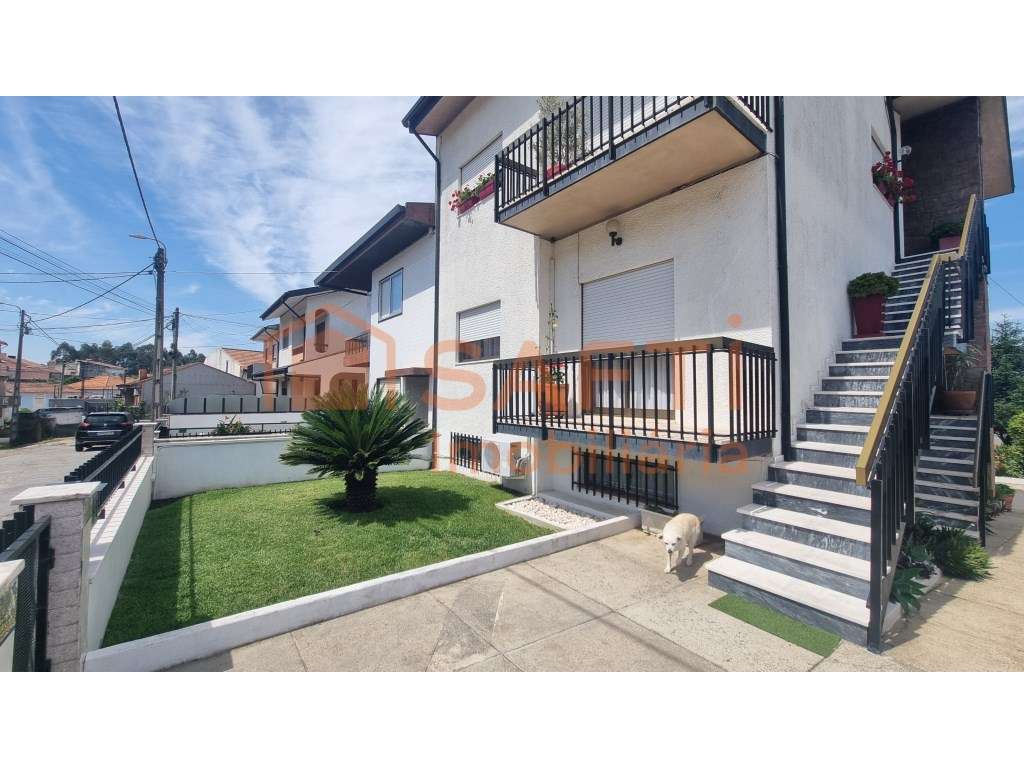 Andar Moradia T3 + Piso Independente + Jardim | Fânzeres