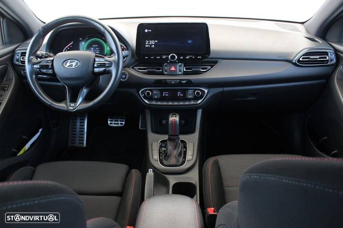 Hyundai i30 SW - 12