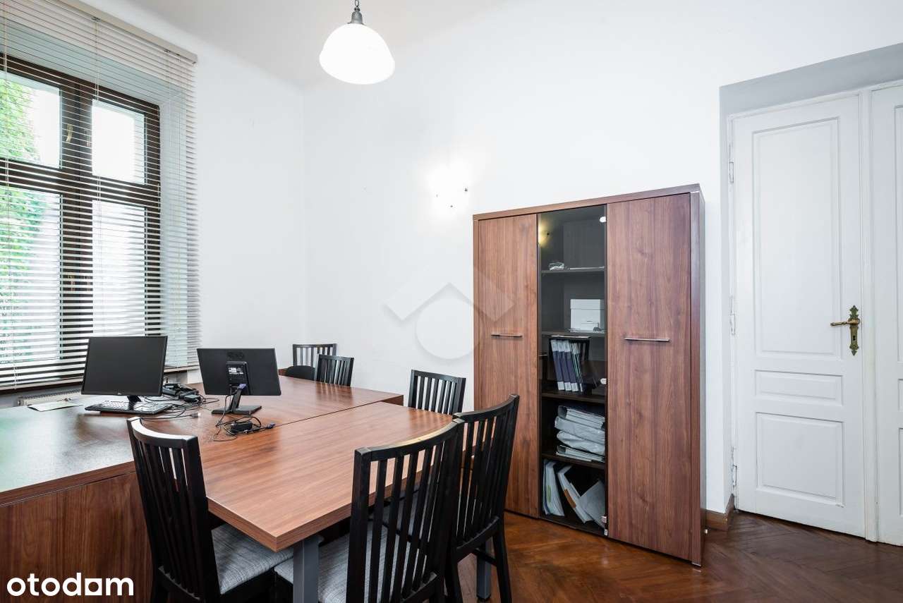 3 pokojowe mieszkanie w urokliwej kamienicy!-8