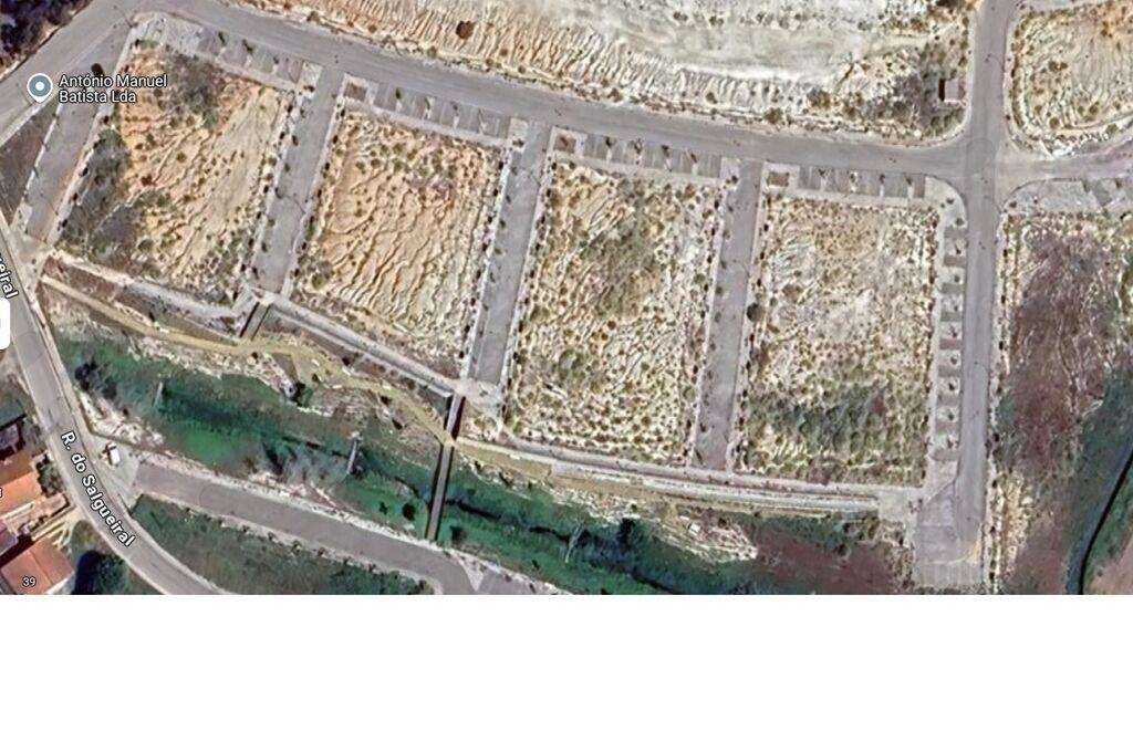 Terreno em Santa Maria, São Pedro E Matacães de 248,00 m2 - Grande imagem: 4/9