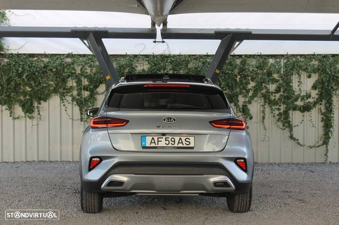 Kia XCeed 1.6 GDi PHEV First Edition+SRF - 4