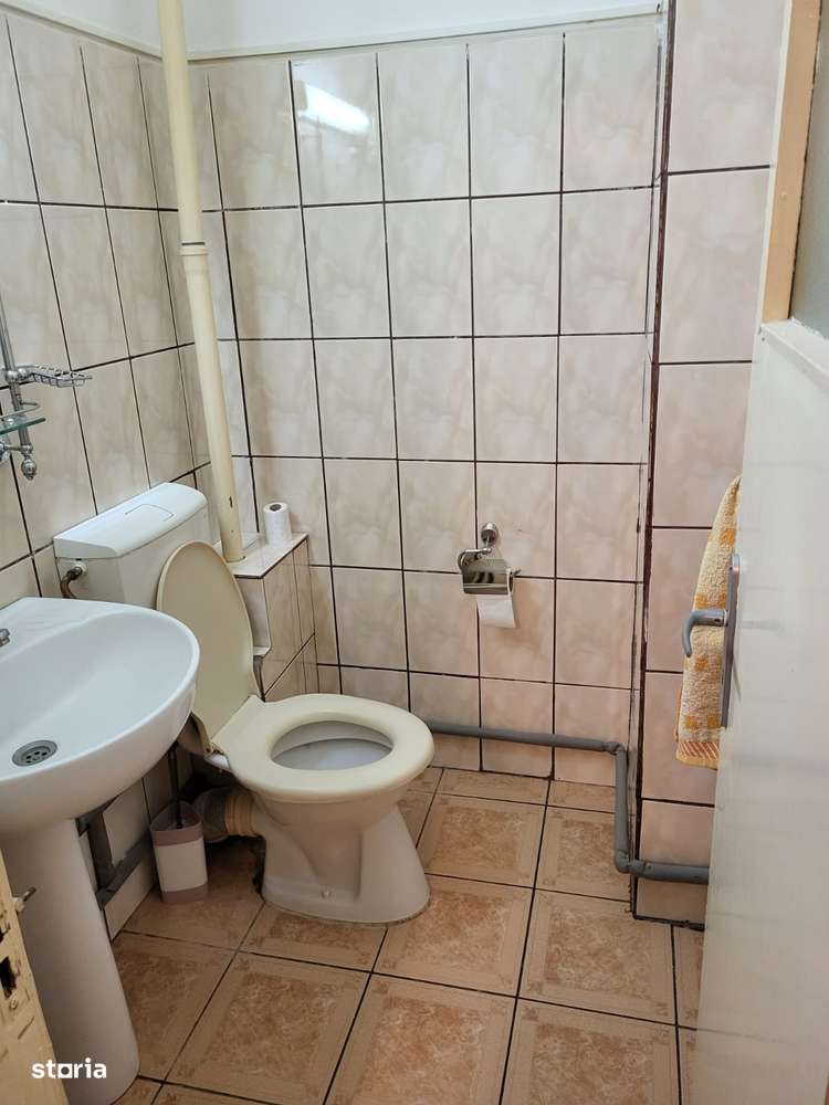 Apartament 3 camere, 2 bai, decomandat, B-dul Bucuresti (ID:T481)-11