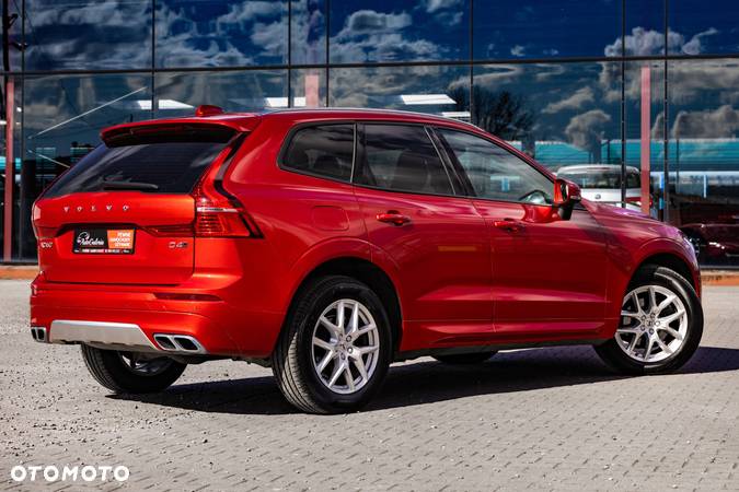 Volvo XC 60 D4 AWD Geartronic Momentum - 11