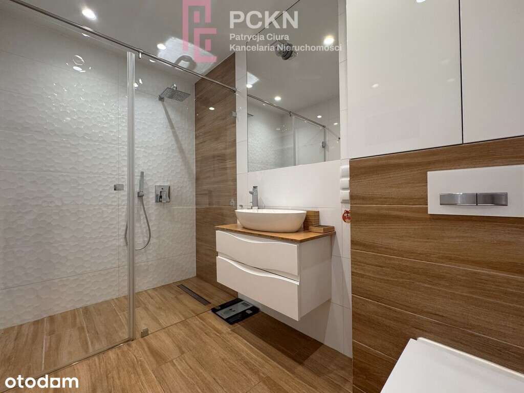 Do wprowadzenia Apartament 3 pok z mp w garażu!-1