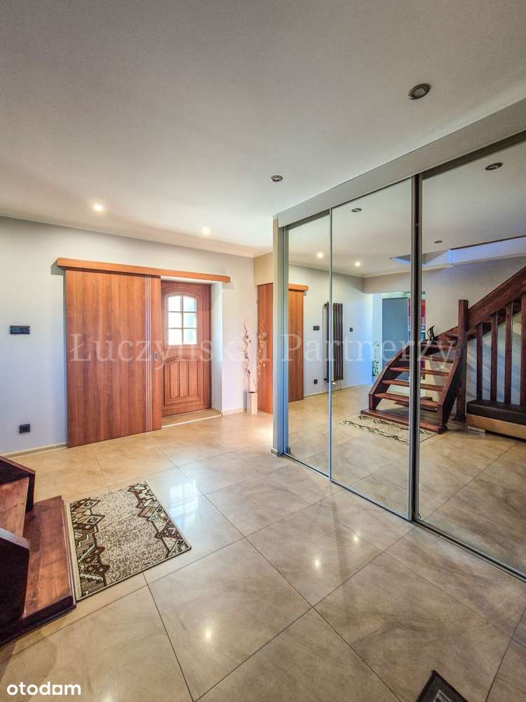 Rewelacyjny dom z częścia pod biznes - Pełny obrazek: 4/20