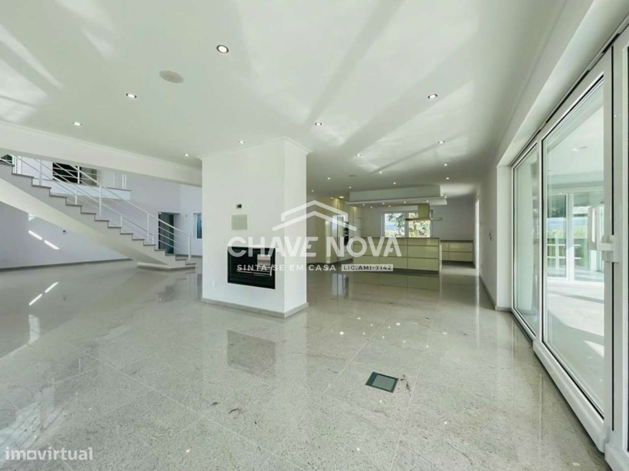 Moradia isolada T5 em Viseu, São Cipriano - Ref. SMF/02568/RS - Grande imagem: 5/25