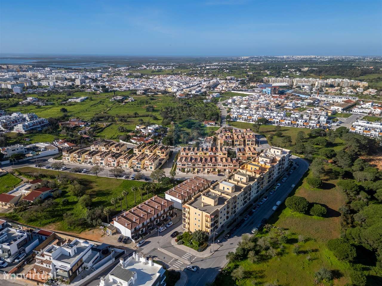 Apartamento T3 Venda em Quelfes,Olhão-30