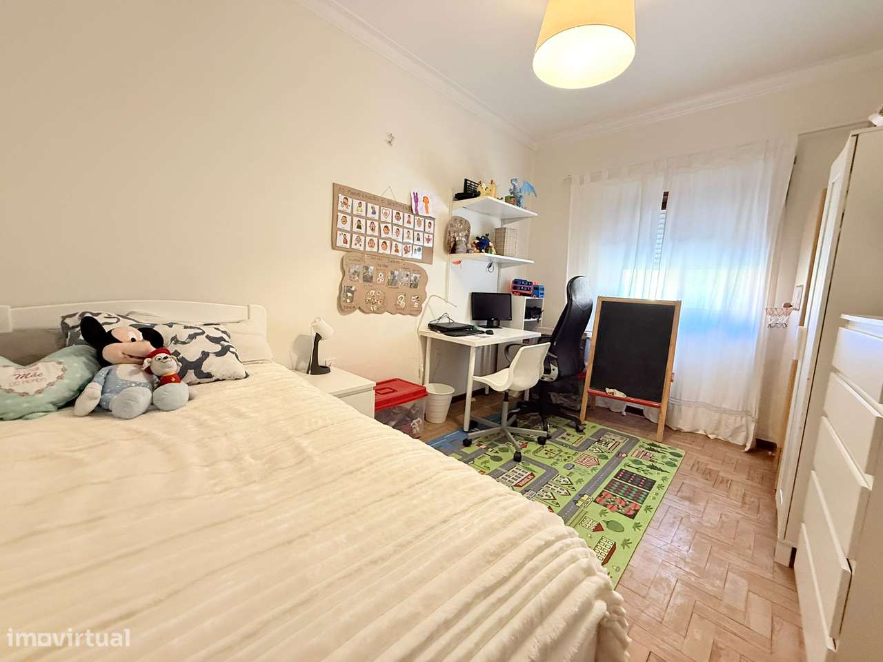 Moradia T3 | Box 2 Carros | Jardim | Exclusivo-12