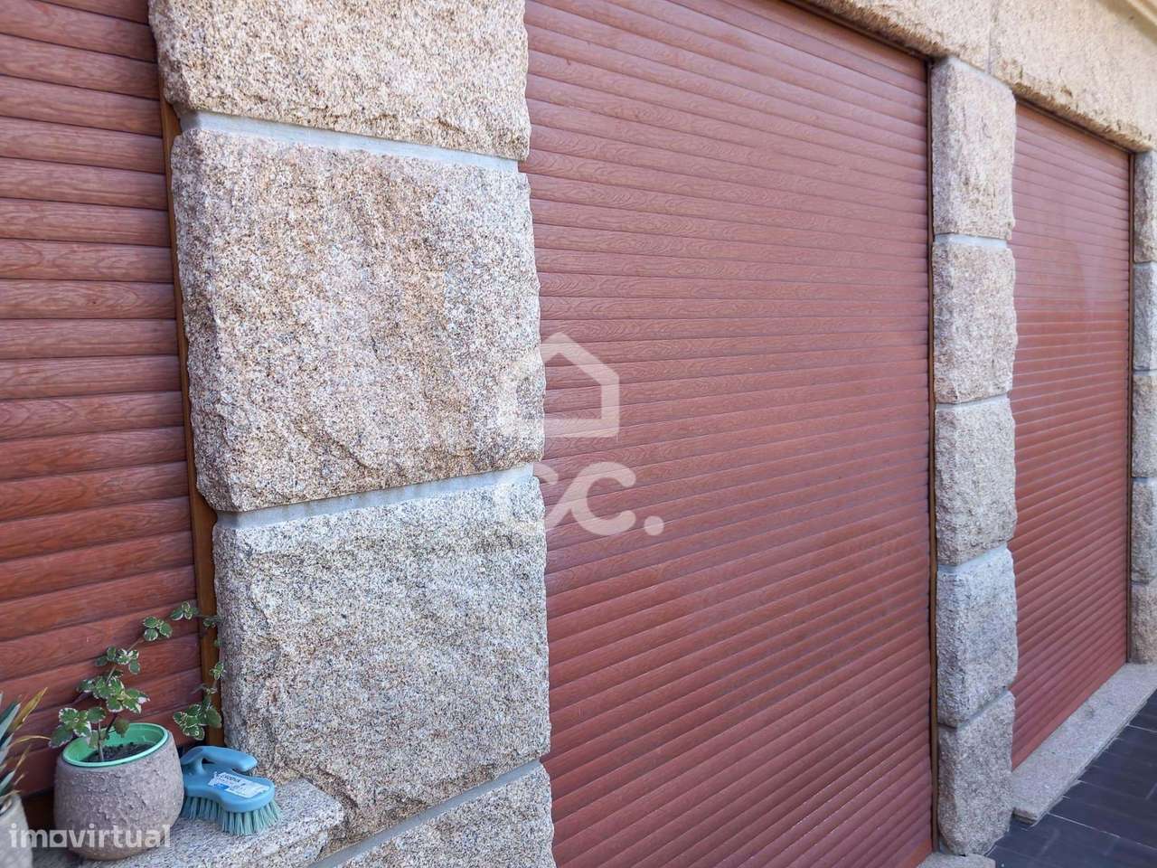 Moradia Totalmente em Pedra em Revelhe (Fafe)  Excelente oportunidade-16