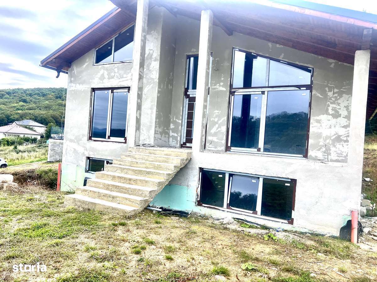 Casa la Liziera de Padure Jelna ! - Imagine principală: 2/11