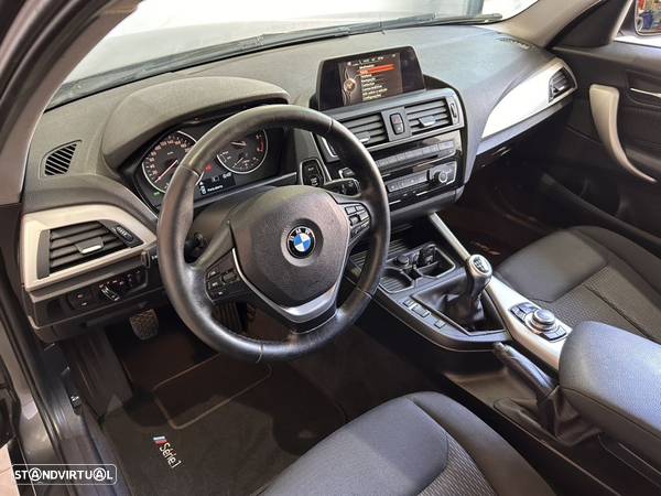 BMW 116 d Sport Line - 42