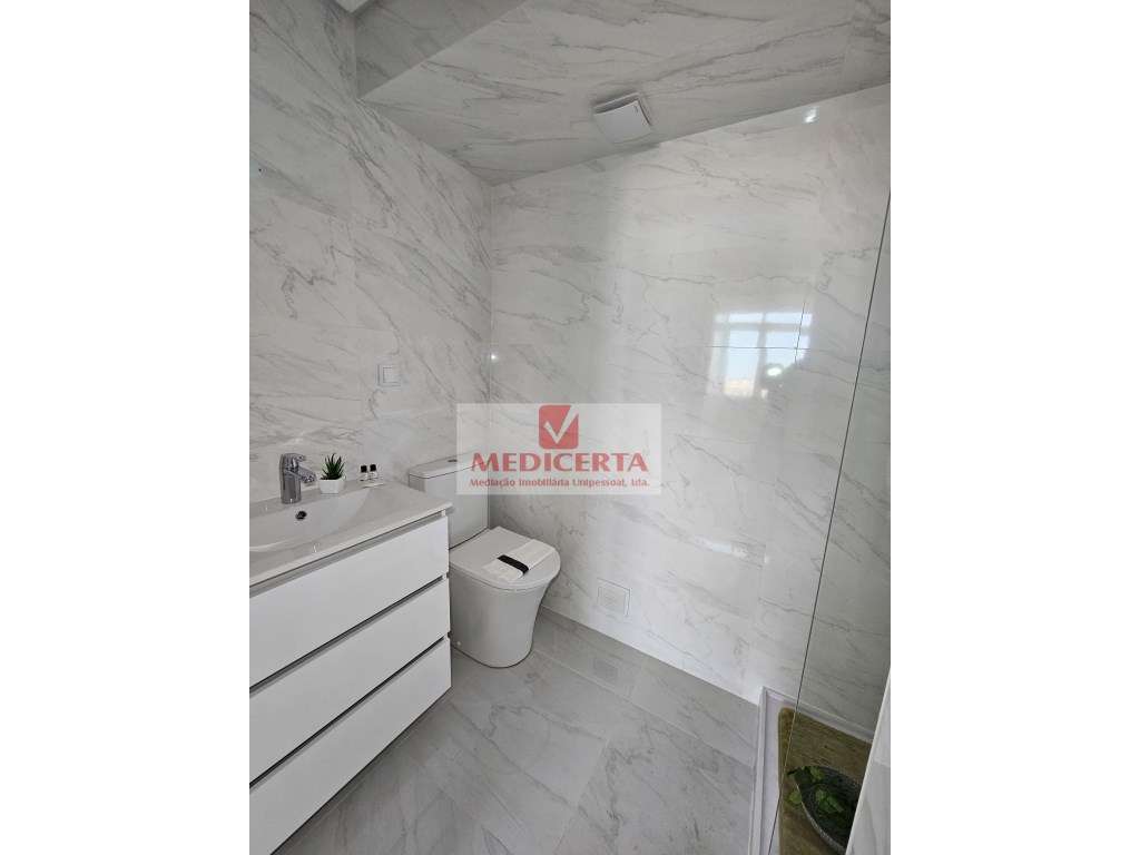 Benfica - T3 Totalmente remodelado-20