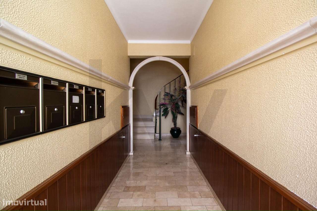 Excelente Oportunidade em Almeirim – Apartamento T3 com Terraço e Gara-27