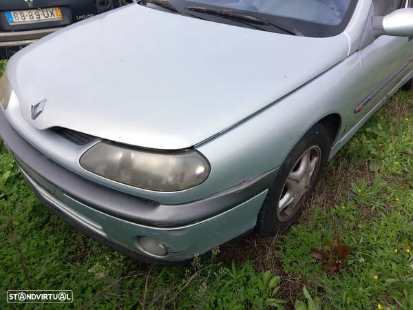 Renault laguna 1600 gaolina para peças - 2