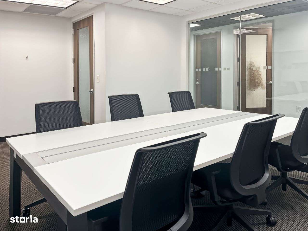 Alege spațiu de birou privat pentru 5 persoane în Regus Office Central - Imagine principală: 3/8