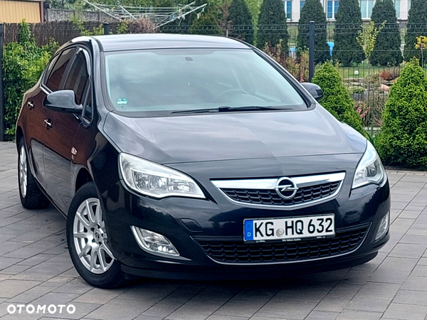 Opel Astra 1.4 ECOFLEX Design Edition - 12