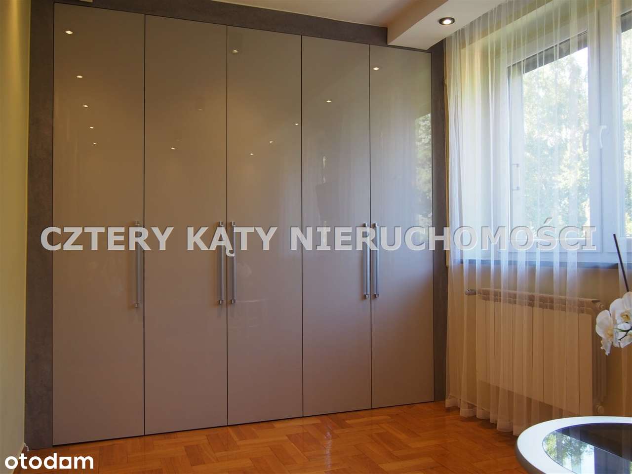 Umeblowany dom w centrum miasta - nowa cena!-6