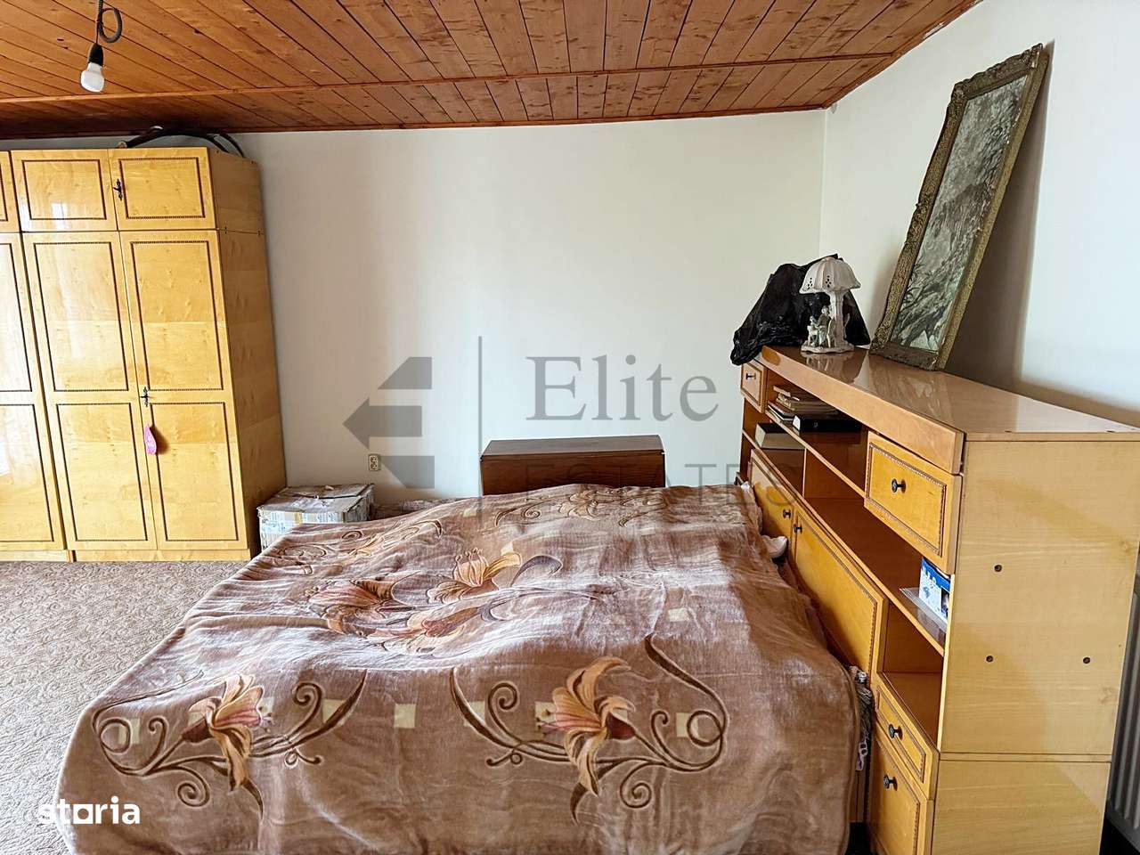 Spatiu comercial cu apartamente de vanzare In Nojorid-9