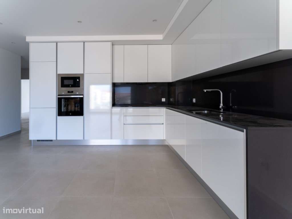 Apartamento T3 junto ao mercado- 200 mts da praia-4