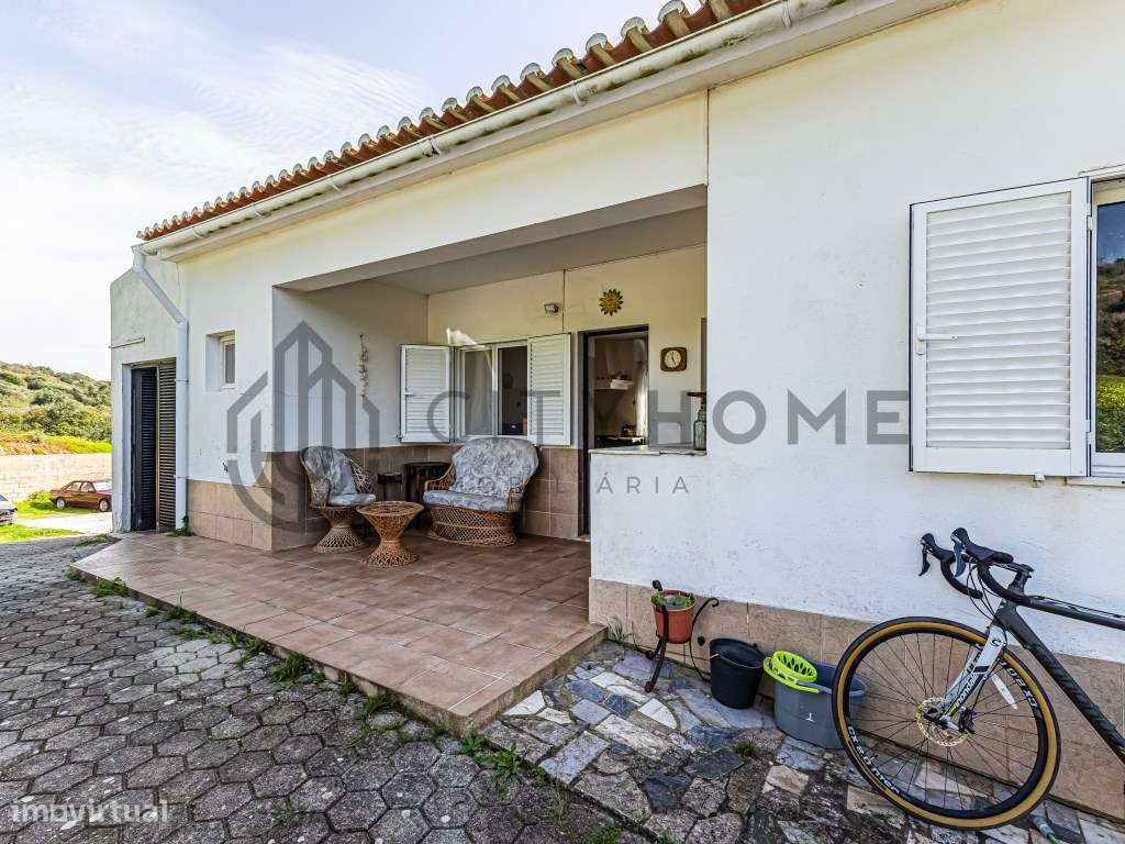 Moradia T3 e Apartamento T2 com Restaurante no Burgau-20