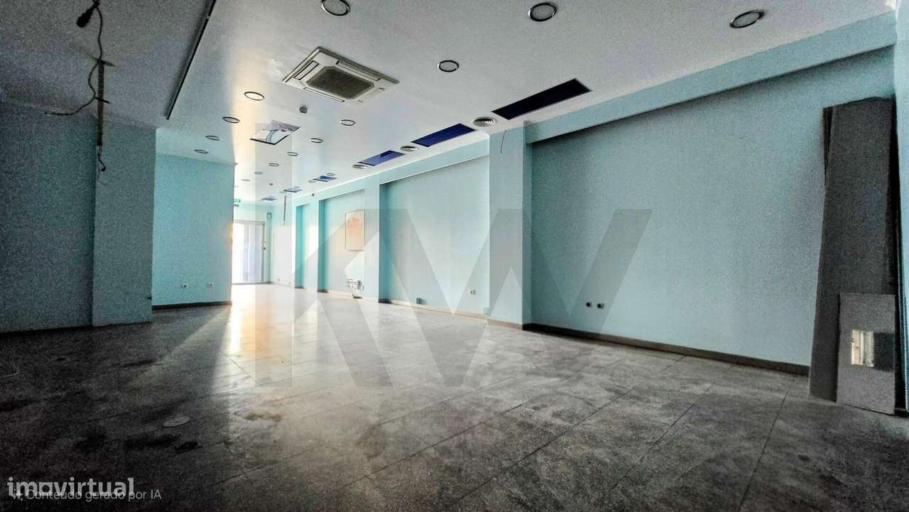 Loja com 110 m2 em Celas Zona movimentada central próximo ao Hospital - Grande imagem: 5/22