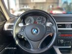 BMW Seria 3 318d DPF Touring Aut. Edition Exclusive - 13