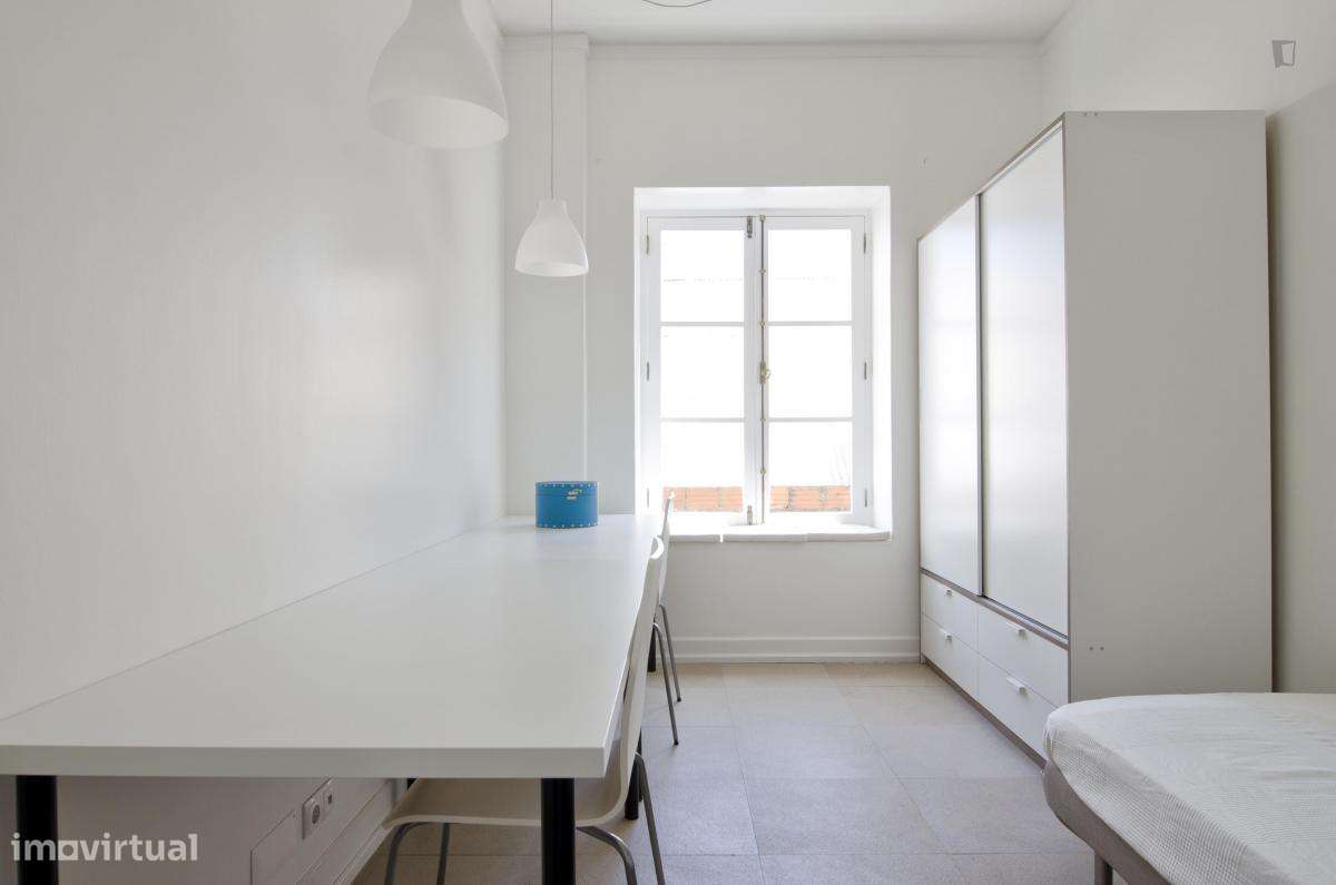 Quarto - localizado em Rossio Lisbon - Grande imagem: 4/6