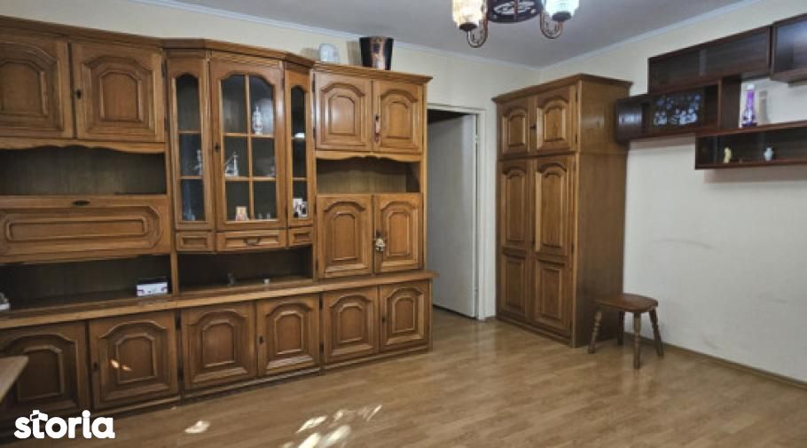 Apartament 2 camere , etaj 1, Nufarul, Oradea, Bihor V3245