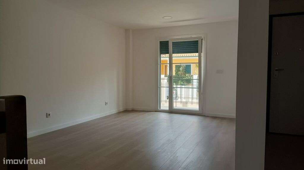 Venda Moradia - Grande imagem: 4/28