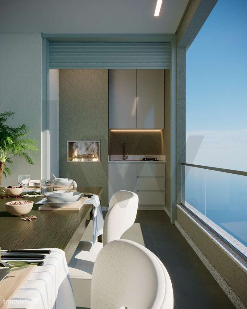 T2 espaçoso com 184,32m2 de área bruta com piscina no terraço, na Bemp-9