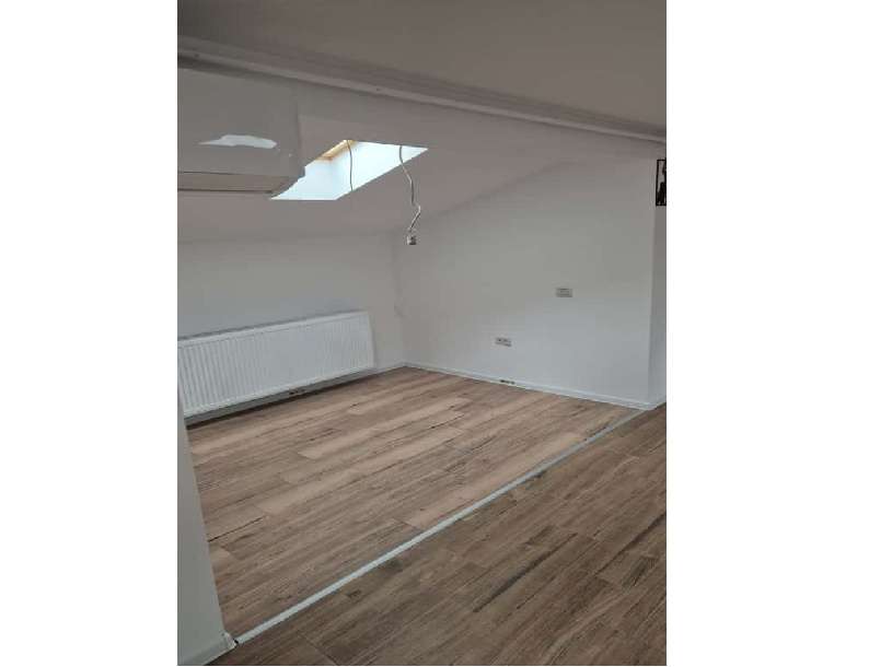 Proprietar, inchiriez spatiu pentru birouri si sala sedinte,150 mp+bal - Imagine principală: 5/9