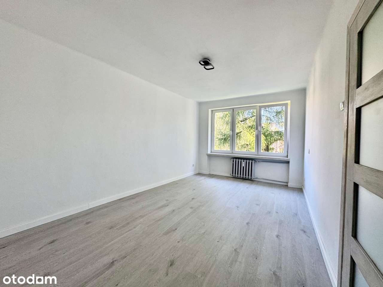 Po generalnym remoncie - Słoneczne 2-pokojowe mieszkanie z GARAŻEM!-3