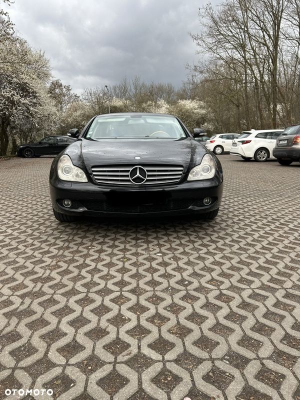 Mercedes - Benz CLS